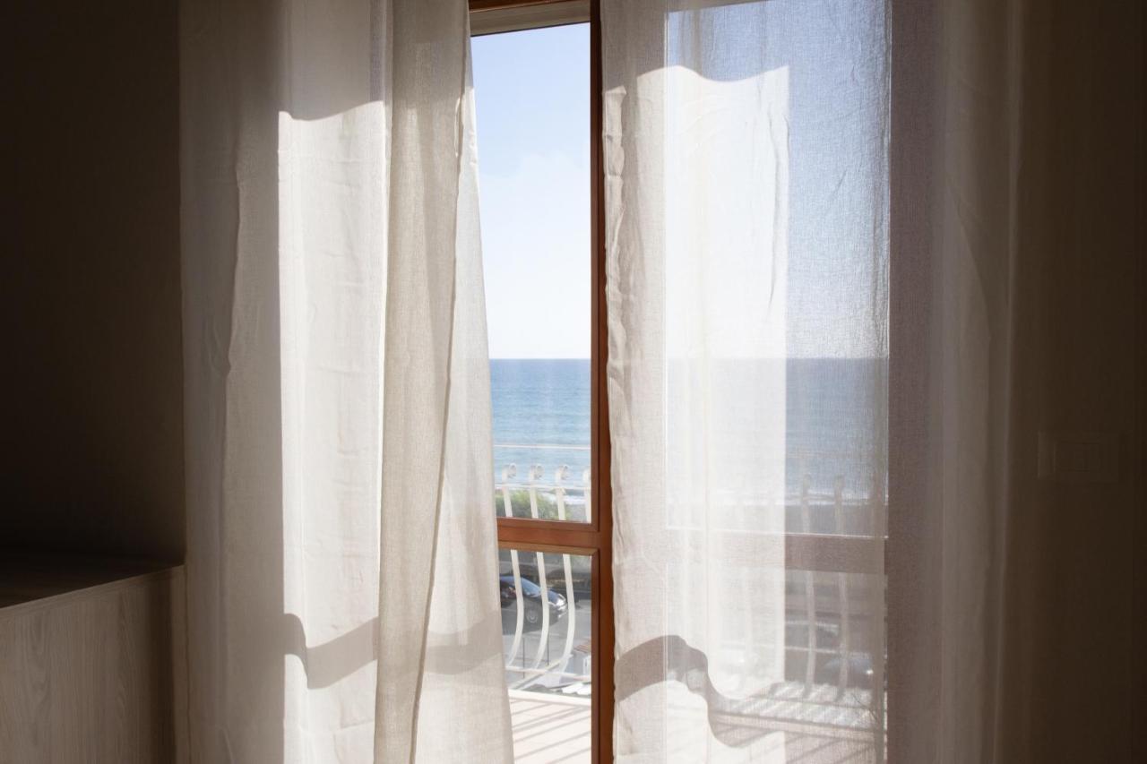 Bed & Breakfast Nonno Gigi - Falerna Marina Екстер'єр фото