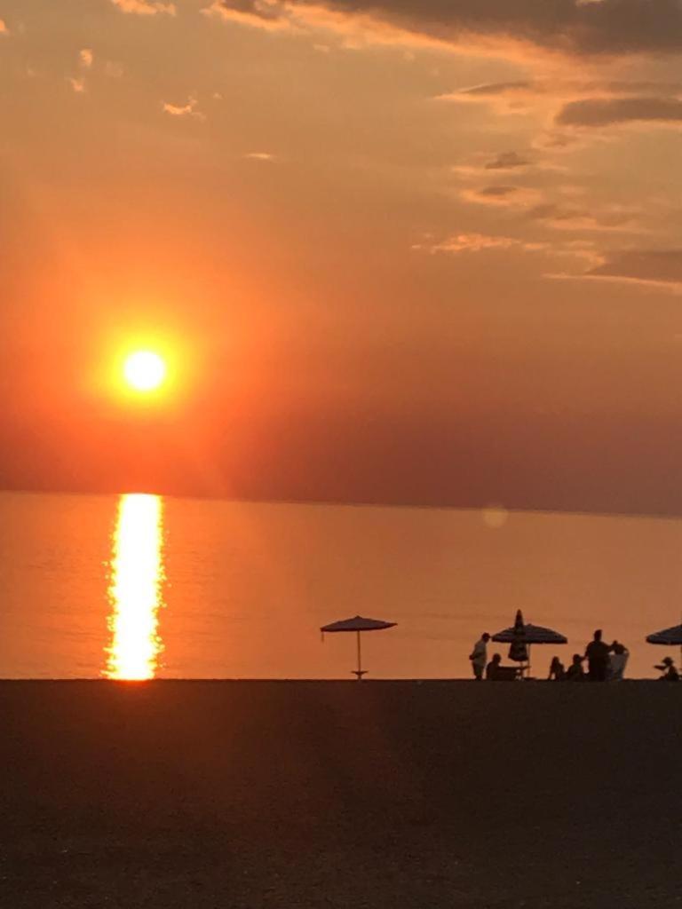 Bed & Breakfast Nonno Gigi - Falerna Marina Екстер'єр фото